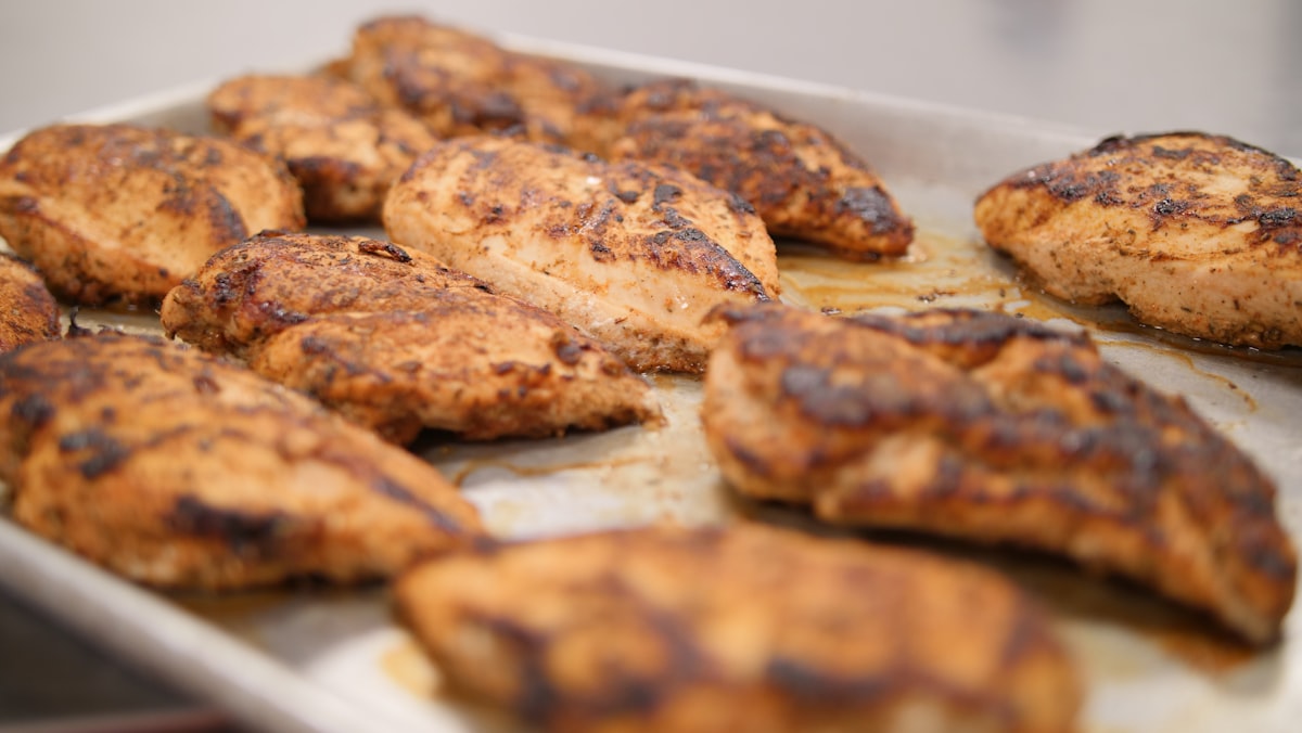 Grilled chicken with quinoa